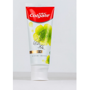 野兽派联名高露洁